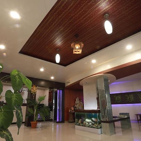Hotel Darshan Amreli Kültér fotó
