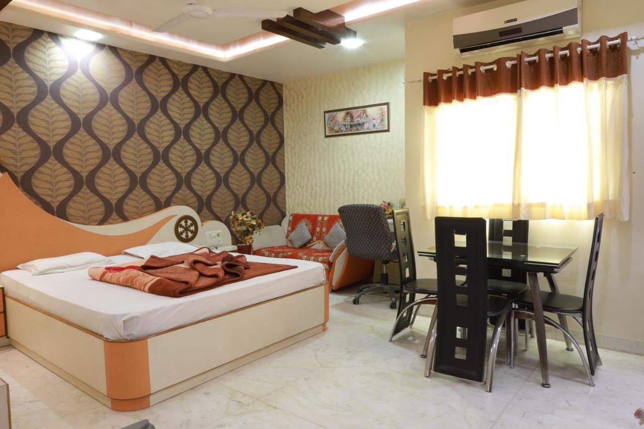 Hotel Darshan Amreli Kültér fotó